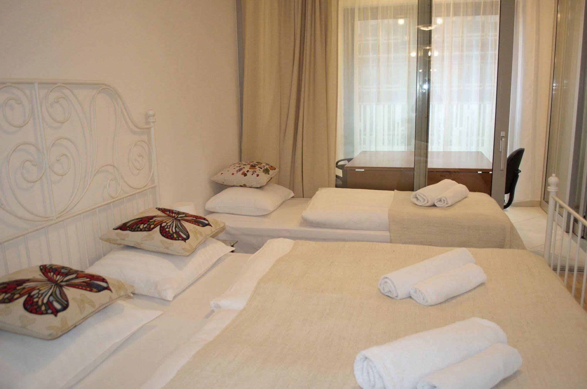 Enjoy In Garden Apartament Praga